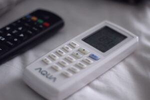 エアコンの暖房が引き起こすドライアイ対策は？